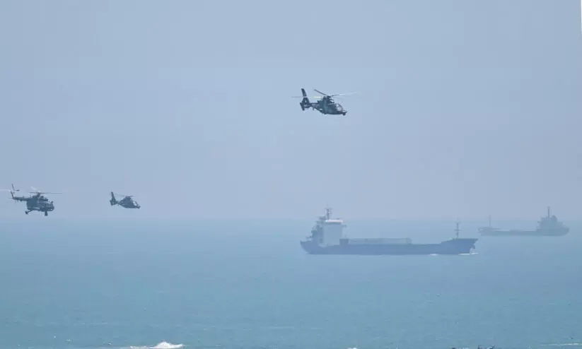 വിയറ്റ്നാം കടലിൽ മിസൈൽ തൊടുത്ത് ചൈന