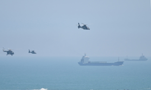 വിയറ്റ്നാം കടലിൽ മിസൈൽ തൊടുത്ത് ചൈന