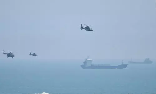 വിയറ്റ്നാം കടലിൽ മിസൈൽ തൊടുത്ത് ചൈന