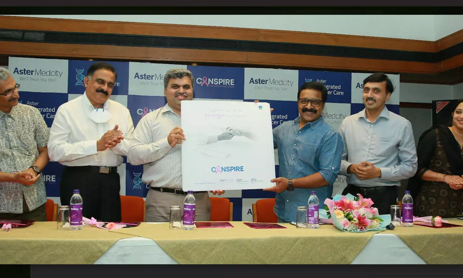 കാന്‍സ്പയര്‍, ക്യാന്‍സര്‍ അതിജീവിതരുടെ ജീവിതാനുഭവങ്ങള്‍ പുസ്തകമാക്കി ആസ്റ്റര്‍ മെഡ്‌സിറ്റി