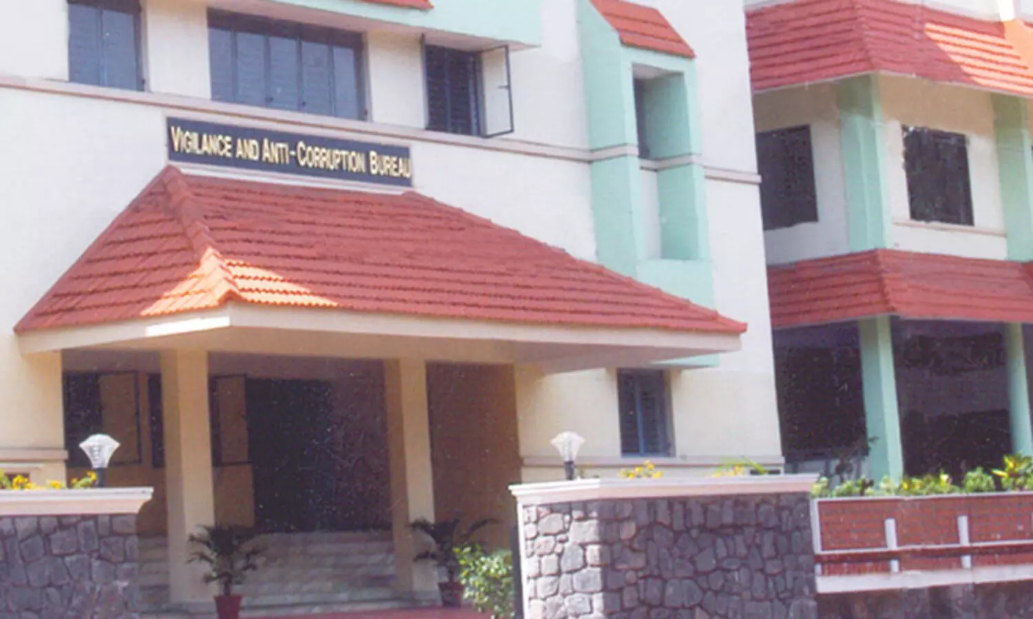 എയ്ഡഡ് നിയമനം: ഹയർസെക്കണ്ടറി ഓഫീസുകളിൽ വിജിലൻസിന്റെ മിന്നൽ പരിശോധന