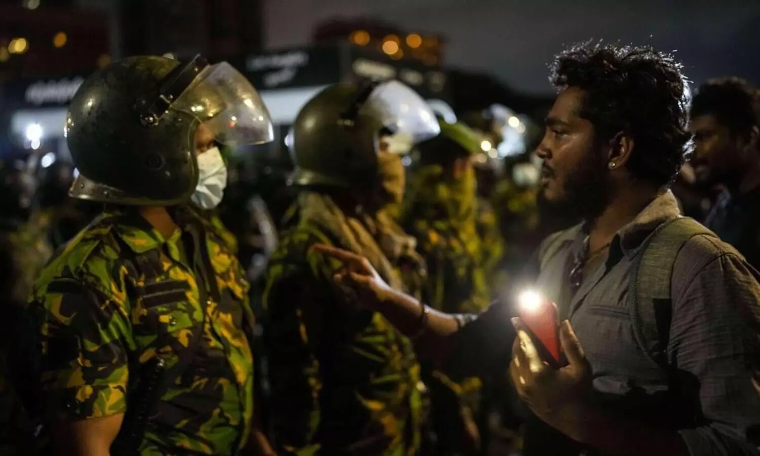ശ്രീലങ്കയിൽ പ്രക്ഷോഭകരെ വേട്ടയാടുന്നതായി പരാതി