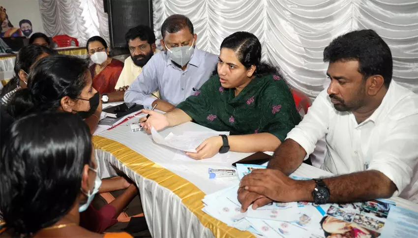 നഗരസഭ ജനങ്ങളിലേക്ക്: ജനകീയ ക്യാമ്പയിന് തുടക്കമിട്ട് തിരുവനന്തപുരം നഗരസഭ നഗരസഭ ജനങ്ങളിലേക്ക്: ജനകീയ ക്യാമ്പയിന് തുടക്കമിട്ട് തിരുവനന്തപുരം നഗരസഭ