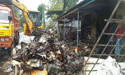 ആക്രിക്കടയിൽ തീപിടിച്ച്​ നാശനഷ്ടം