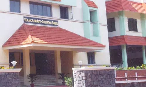 എയ്ഡഡ് നിയമനം: ഹയർസെക്കണ്ടറി ഓഫീസുകളിൽ വിജിലൻസിന്റെ മിന്നൽ പരിശോധന