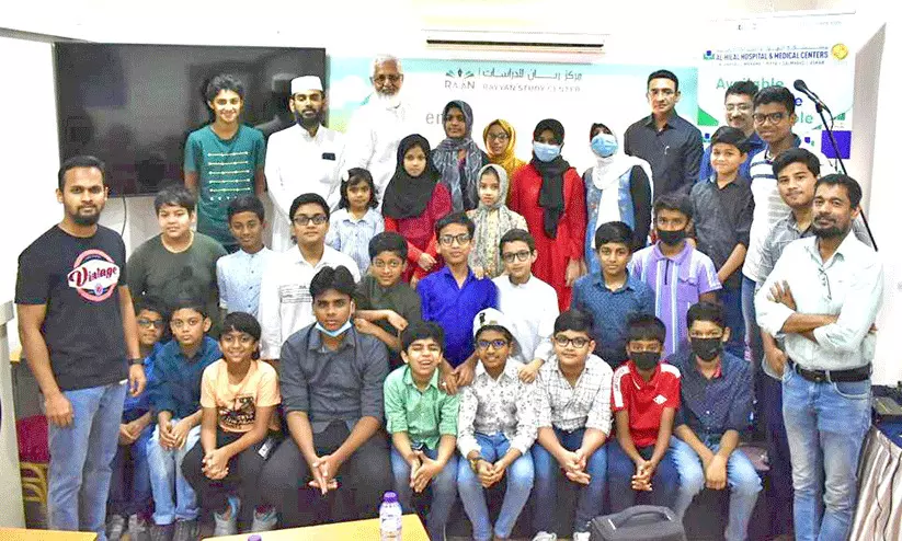 മൾട്ടിമീഡിയ ഉപകരണങ്ങളുടെ അമിത ഉപയോഗം കുട്ടികൾക്ക് ആപത്ത് -ഡോ. ഹംദുല്ല മൾട്ടിമീഡിയ ഉപകരണങ്ങളുടെ അമിത ഉപയോഗം കുട്ടികൾക്ക് ആപത്ത് -ഡോ. ഹംദുല്ല