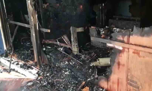 ബ്യൂട്ടി പാർലറിന് തീപിടിച്ചു