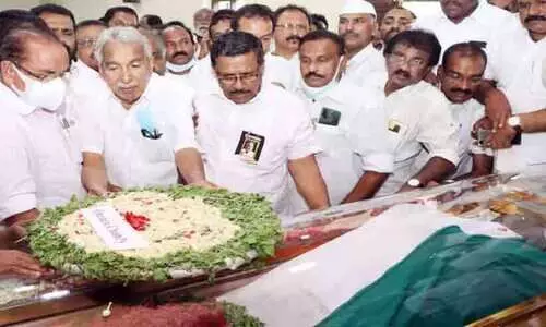 പ്രതാപവർമ തമ്പാന് വിട