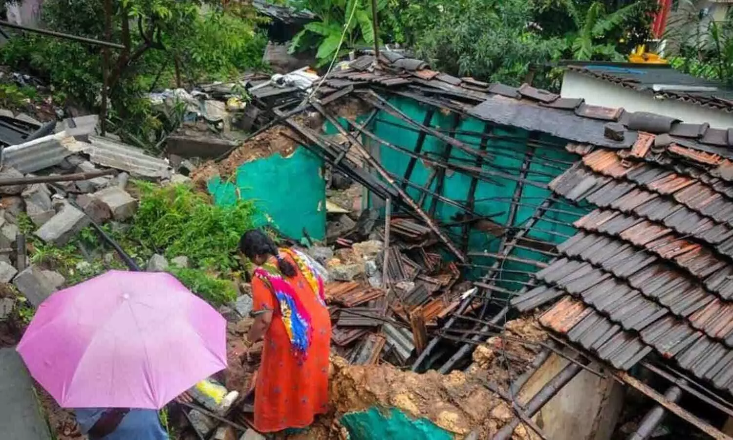 മഴക്കെടുതി; നാശനഷ്ടങ്ങൾക്ക് 200 കോടി വകയിരുത്തി കർണാടക സർക്കാർ
