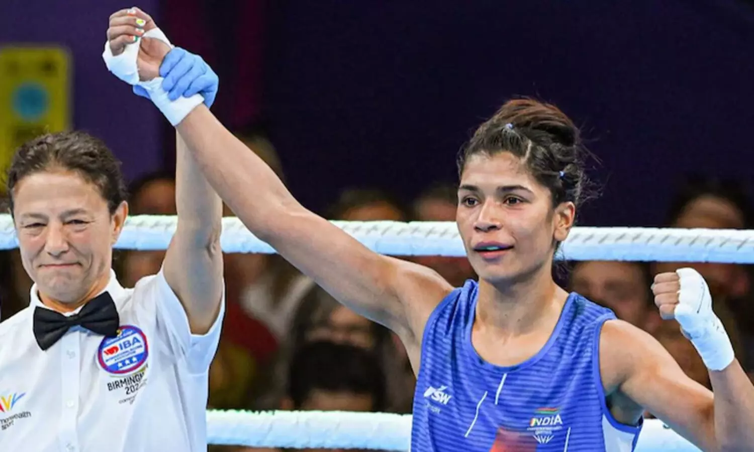 സ്വർണത്തിലേക്ക് ഇടിച്ചുകയറി നിഖാത് സരീൻ