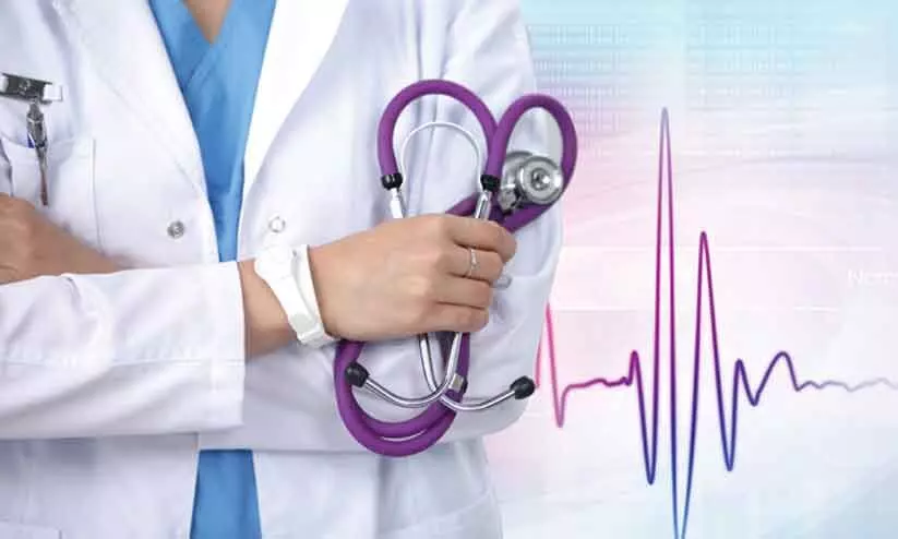 കഴിഞ്ഞ വർഷം പൊതു ആരോഗ്യമേഖലയിൽ ഡോക്ടർമാരുടെ എണ്ണം കുറഞ്ഞതായി റിപ്പോർട്ട്