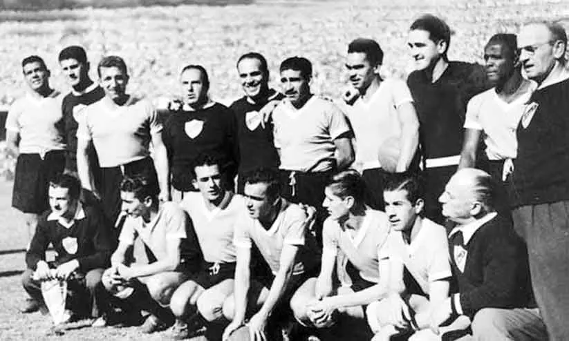 അതിജീവനത്തിന്റെ ലോകകപ്പ് അതിജീവനത്തിന്റെ ലോകകപ്പ്