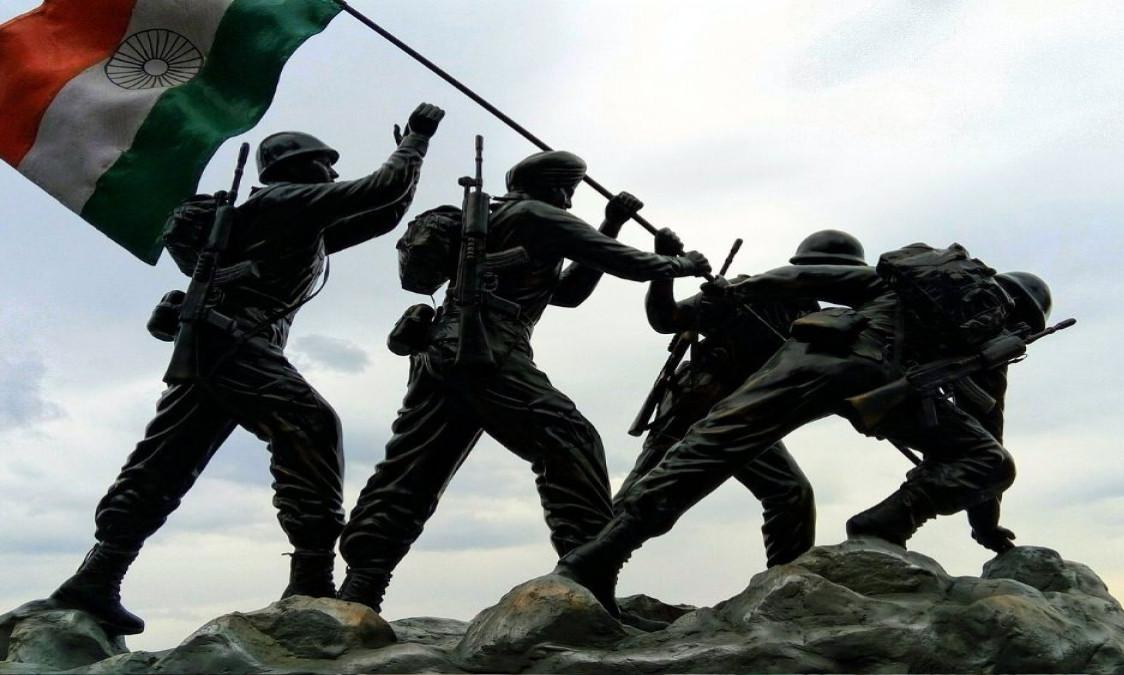 ഉത്തരഖണ്ഡില് അപകടത്തിൽ മരിച്ച സൈനികന്റെ മൃതദേഹം സംസ്കരിച്ചു ഉത്തരഖണ്ഡില് അപകടത്തിൽ മരിച്ച സൈനികന്റെ മൃതദേഹം സംസ്കരിച്ചു