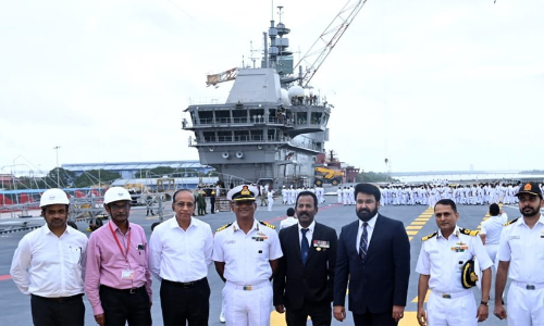 Actor Mohan lal visit INS Vikrant