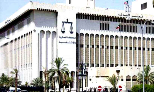 അന്യായമായി കേസെടുത്ത യുവതിക്ക് നഷ്ടപരിഹാരം