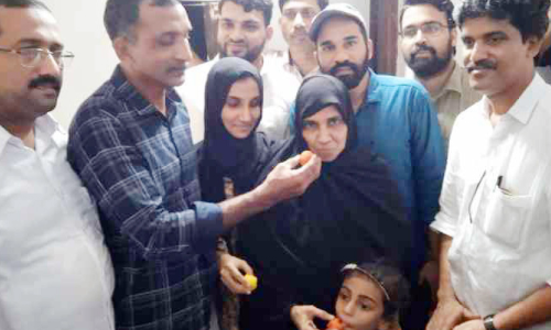 മെഡലാഹ്ലാദത്തിൽ അബ്ദുല്ലയുടെ ജാതിയേരി