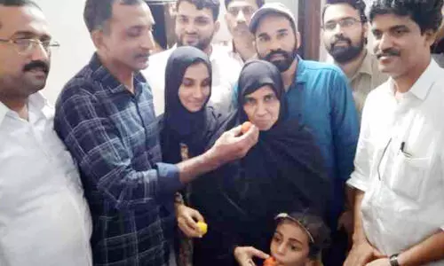 മെഡലാഹ്ലാദത്തിൽ അബ്ദുല്ലയുടെ ജാതിയേരി