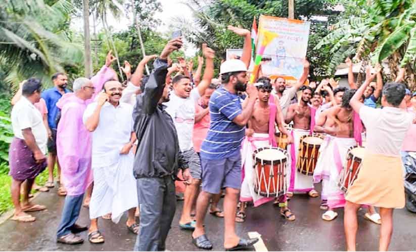 എൽദോസ് പോളിന്‍റെ സുവർണനേട്ടം: കായിക ഭൂപടത്തിൽ ഇടംപിടിച്ച് ആലങ്ങാട് കെ.ഇ.എം ഹൈസ്കൂൾ