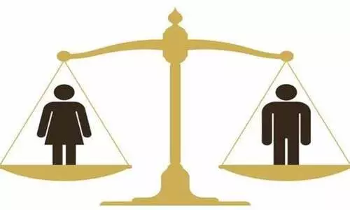 ഉദാര ലൈംഗിക വിപ്ലവവും ആറാം നൂറ്റാണ്ടിനെതിരായ ആക്രോശവും