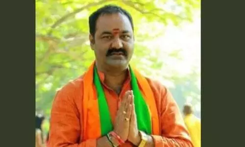 തെലങ്കാനയിൽ ബി.ജെ.പി നേതാവ് തൂങ്ങിമരിച്ച നിലയിൽ