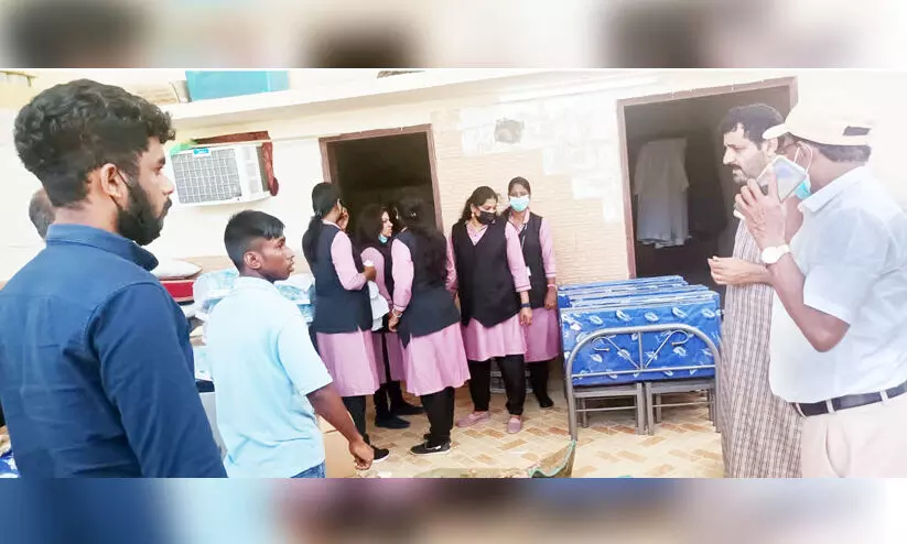 പ്രളയബാധിത പ്രദേശങ്ങളിൽ സഹായവുമായി ഷാർജ ഇന്ത്യൻ അസോസിയേഷൻ പ്രളയബാധിത പ്രദേശങ്ങളിൽ സഹായവുമായി ഷാർജ ഇന്ത്യൻ അസോസിയേഷൻ