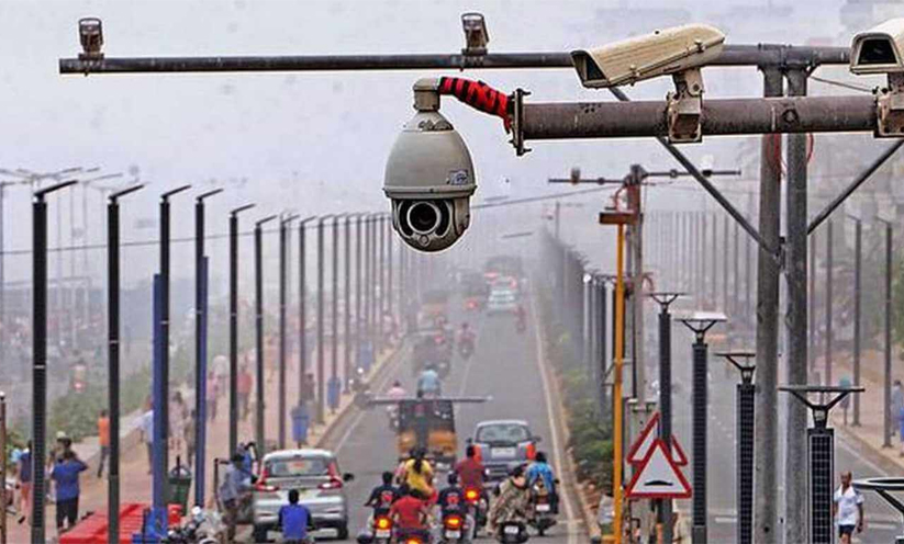 ഇനി എല്ലാം സ്മാർട്ട് ഐ കാണും ഇനി എല്ലാം സ്മാർട്ട് ഐ കാണും