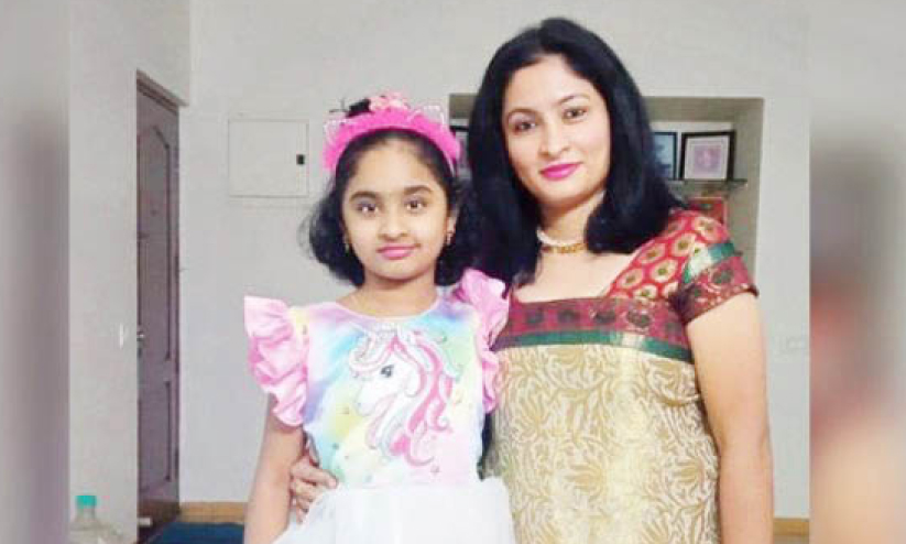 10 വയസ്സുകാരിയും ഡോക്ടറായ മാതാവും മരിച്ച നിലയിൽ 10 വയസ്സുകാരിയും ഡോക്ടറായ മാതാവും മരിച്ച നിലയിൽ