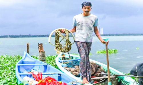 വാഗ്​ദാനങ്ങൾ നൽകിയവർ ഓർക്കുക; ഡോ. ജ്യോതിഷ് ഇപ്പോഴും മീൻ പിടിക്കുകയാണ്