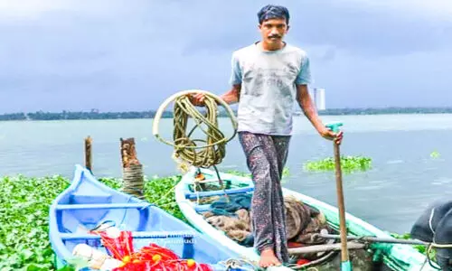 വാഗ്​ദാനങ്ങൾ നൽകിയവർ ഓർക്കുക; ഡോ. ജ്യോതിഷ് ഇപ്പോഴും മീൻ പിടിക്കുകയാണ്