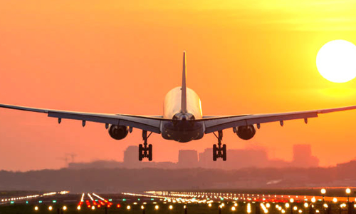 വിമാനയാത്രക്കൂലി കൂടുമോ കുറയുമോ ? നിർണായക തീരുമാനവുമായി കേന്ദ്രസർക്കാർ