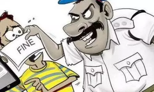 12കാരൻ ബൈക്കോടിച്ചു; പിതാവിന് 13,500 രൂപ പിഴ