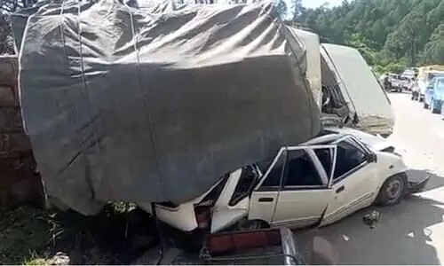 അമിതവേഗം; ടാങ്കർ ഇടിച്ചുതകർത്തത് നാല് വാഹനങ്ങൾ