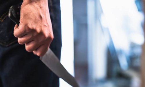 എറണാകുളത്ത് ഹോട്ടലിൽ ഒരാളെ കുത്തിക്കൊന്നു