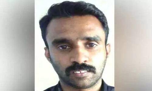 ബാങ്കിൽ പണമടച്ച രസീത് കാണിച്ച് കബളിപ്പിക്കൽ; യുവാവ് അറസ്റ്റിൽ ബാങ്കിൽ പണമടച്ച രസീത് കാണിച്ച് കബളിപ്പിക്കൽ; യുവാവ് അറസ്റ്റിൽ