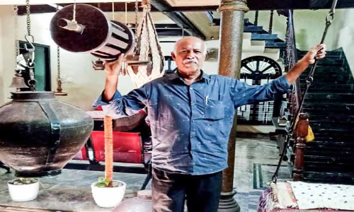 ചരിത്രശേഷിപ്പുകളുടെ സൂക്ഷിപ്പുകാരൻ