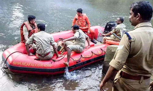 മധ്യവയസ്കൻ നദിയിൽ വീണതായി സംശയം