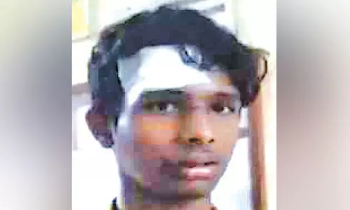 വിദ്യാർഥിയെ ബസിൽനിന്ന് തള്ളിയിട്ടു; കണ്ടക്ടർക്കെതിരെ കേസ്