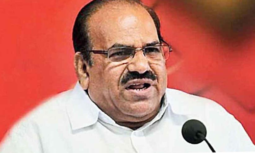 ഗവർണറെ കടന്നാക്രമിച്ച് കോടിയേരി