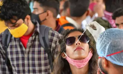 ഒമിക്രോൺ ബാധിച്ചവരിൽ പകുതിയിലേറെ പേരും രോഗബാധ അറിഞ്ഞില്ലെന്ന് പഠനം