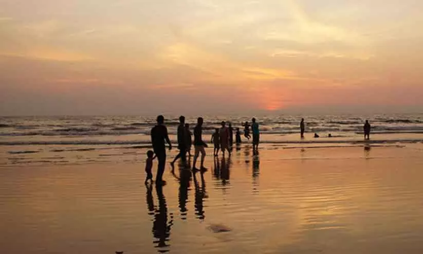 56 കിലോമീറ്റർ കടൽത്തീരം ശുചിത്വ സുന്ദരമാകും 56 കിലോമീറ്റർ കടൽത്തീരം ശുചിത്വ സുന്ദരമാകും