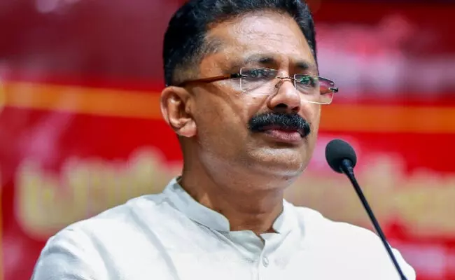 എല്ലാവർക്കും കൊട്ടാനുള്ള ചെണ്ടയല്ല സ്വതന്ത്ര എം.എൽ.എമാർ; സി.പി.ഐക്കെതിരെ കെ.ടി ജലീൽ എല്ലാവർക്കും കൊട്ടാനുള്ള ചെണ്ടയല്ല സ്വതന്ത്ര എം.എൽ.എമാർ; സി.പി.ഐക്കെതിരെ കെ.ടി ജലീൽ