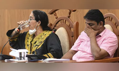 കോഴിക്കോട് മേയറെ മാറ്റില്ല; സി.പി.എം ജില്ല സെക്രട്ടേറിയറ്റിനെ തള്ളി സംസ്ഥാന നേതൃത്വം