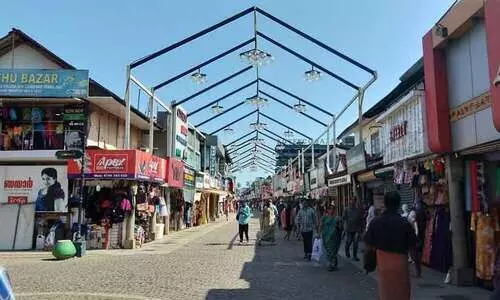 മിഠായിത്തെരുവ് നവീകരണത്തിൽ അപാകതകളേറെ