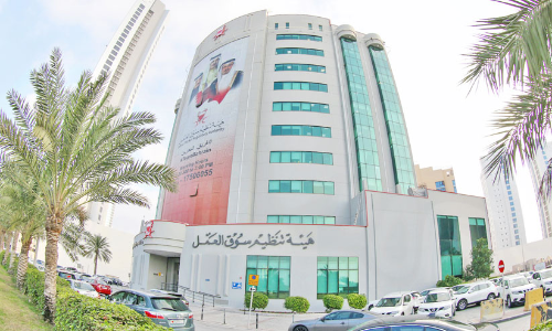 നി​യ​മാ​നു​സൃ​ത​മ​ല്ലാ​തെ ജോ​ലി ചെ​യ്താ​ൽ പി​ടി​വീ​ഴും