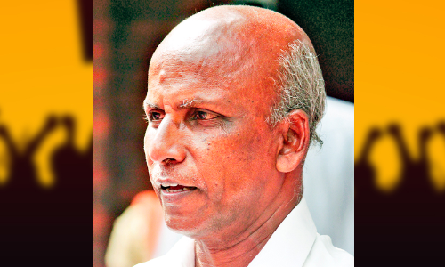 ആ​​ദി​​വാ​​സി​​ക​​ൾ​​ക്കും ന​​ൽ​​കേ​​ണ്ടേ ഭ​​ര​​ണ​​ഘ​​ട​​നാ​​വ​​കാ​​ശം; ഗോ​​ത്ര​​മ​​ഹാ​​സ​​ഭ നേ​​താ​​വ് എം.​ ​ഗീ​​താ​​ന​​ന്ദ​​ൻ സം​സാ​രി​ക്കു​ന്നു