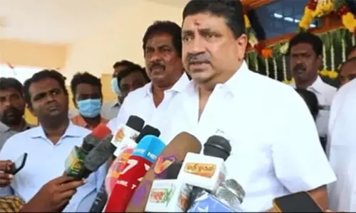 മന്ത്രിയുടെ കാറിന് നേരേ ചെരുപ്പെറിഞ്ഞു; അഞ്ച് ബി.ജെ.പി പ്രവർത്തകർ അറസ്റ്റിൽ