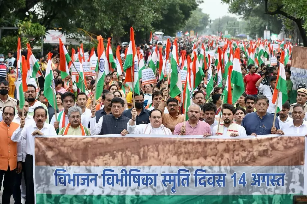 വിഭജന മുറിവുകളുണർത്തി ബി.ജെ.പി; വിദ്വേഷത്തിനുള്ള ഇന്ധനമാക്കുന്നെന്ന് കോൺഗ്രസ് വിഭജന മുറിവുകളുണർത്തി ബി.ജെ.പി; വിദ്വേഷത്തിനുള്ള ഇന്ധനമാക്കുന്നെന്ന് കോൺഗ്രസ്