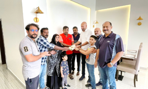 യാത്രയയപ്പ് നൽകി