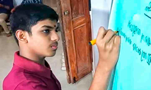 ദേവദർശിന് എല്ലാം കീഴ്മേൽ മറിഞ്ഞാണ്!