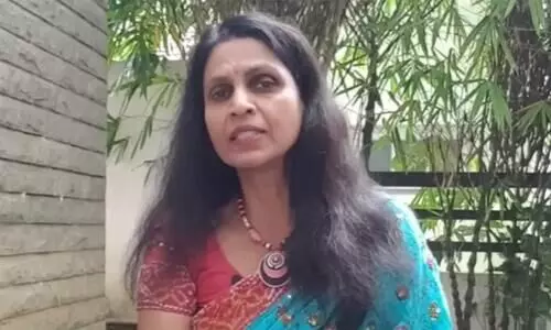 കിളിരൂർ കേസിൽ വെളിപ്പെടുത്തലുമായി മുൻ ഡി.ജി.പി ശ്രീലേഖ; വി.ഐ.പി വിഷയത്തിൽ ലഭിച്ചത് വ്യാജ കത്ത് കിളിരൂർ കേസിൽ വെളിപ്പെടുത്തലുമായി മുൻ ഡി.ജി.പി ശ്രീലേഖ; വി.ഐ.പി വിഷയത്തിൽ ലഭിച്ചത് വ്യാജ കത്ത്